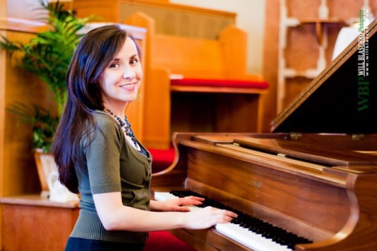 Gallery photo 1 of Jennifer Iovanne, Piano and Voice