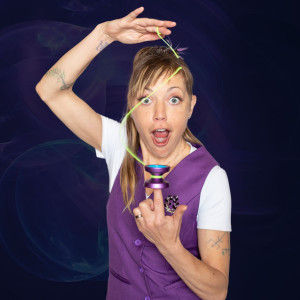 Yo-Yo Magic with Jen Joy - Children’s Party Magician / Bubble Entertainment in Ashland, Oregon