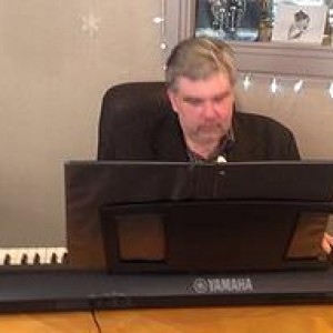 Jeremy Hutchins - Pianist / Holiday Party Entertainment in North Haven, Connecticut