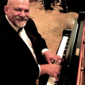 Jerry Caringi - Pianist in Richmond Hill, Ontario