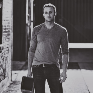 Jesse MacLeod - Singing Guitarist / Pop Singer in Nashville, Tennessee