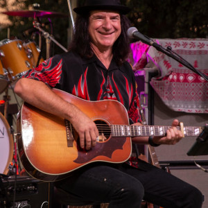 Jimmy Becker - Singing Guitarist in Whittier, California