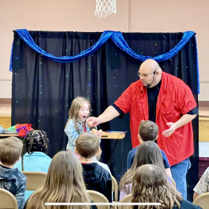 JJ The Magician - Children’s Party Magician in Uniontown, Pennsylvania