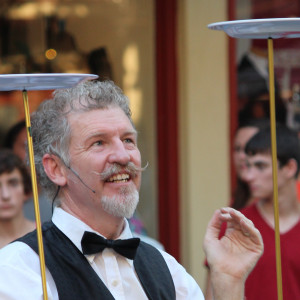 John Park Comedy Juggler and Plate Spinner - Juggler / Outdoor Party Entertainment in Toronto, Ontario