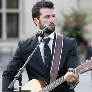 Johnny Rockett - Singing Guitarist / Wedding Musicians in Charlotte, North Carolina