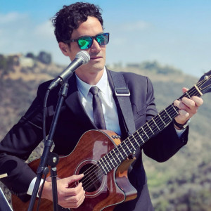 Joseph Eid - Singing Guitarist in North Hollywood, California