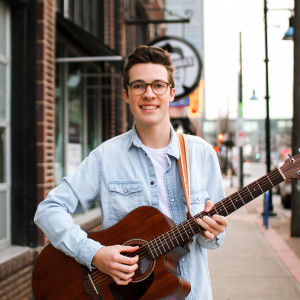 Josh Sullivan - Singing Pianist in Tulsa, Oklahoma