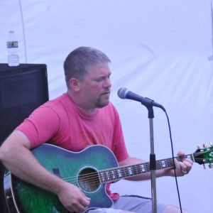 Joshua Ryan - Singing Guitarist in Rochester, Indiana