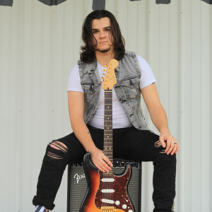 Josiah Horn - Singing Guitarist / Acoustic Band in Joplin, Missouri