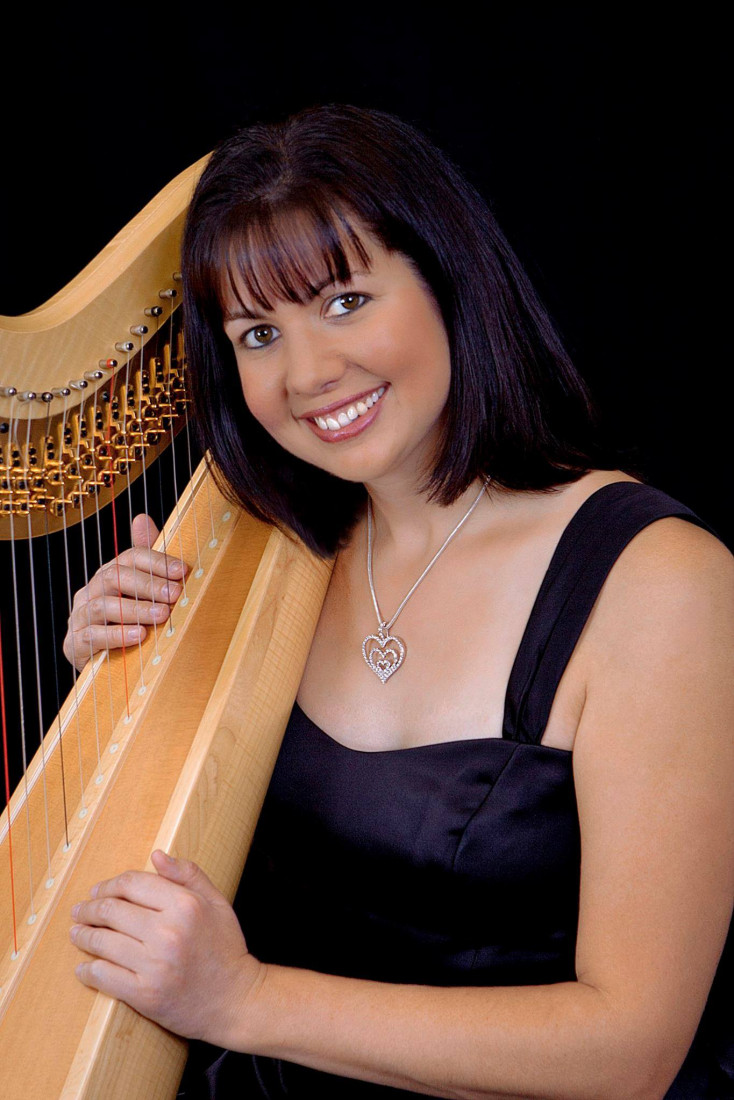 Gallery photo 1 of Jennifer Thompson, Harpist & Speaker