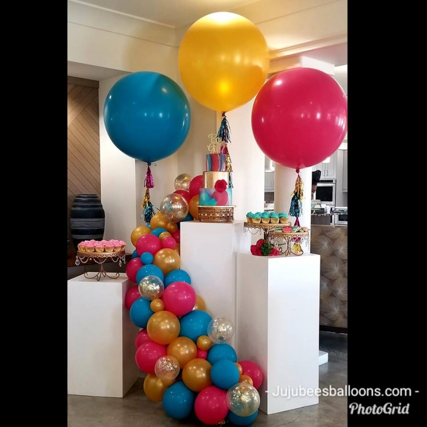 Gallery photo 1 of Juju-Bee's Balloons
