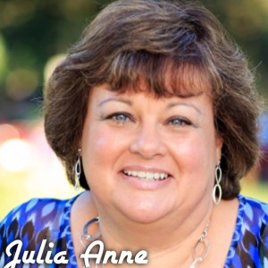 Julia Anne - Stand-Up Comedian in Copperopolis, California