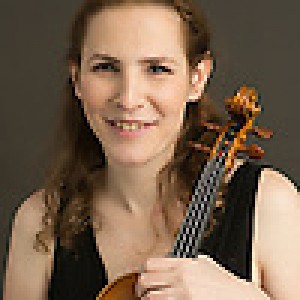 Julia Evans - Violinist / Wedding Entertainment in Park Ridge, Illinois