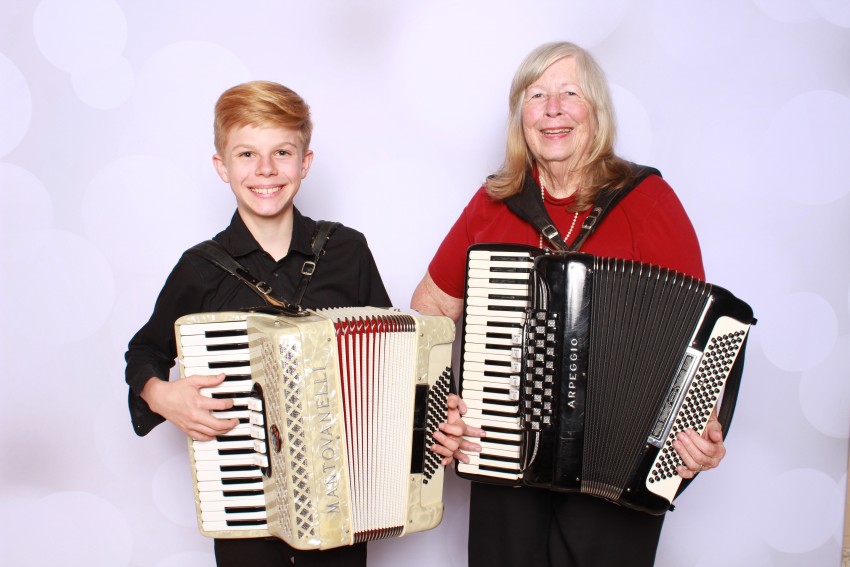 Gallery photo 1 of Julie Council/accordionist