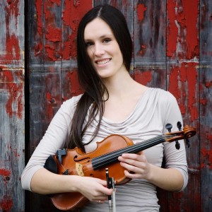 Julie Fitzgerald - Fiddler in Toronto, Ontario