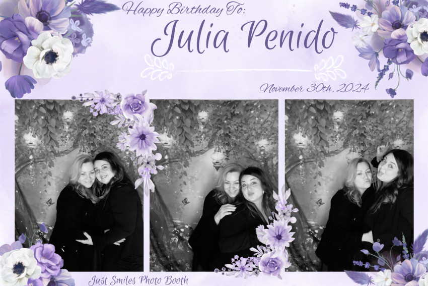 Gallery photo 1 of Just Smiles Photo Booth