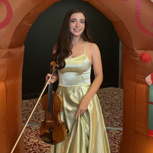Karla Mejias - Violinist in Gainesville, Florida