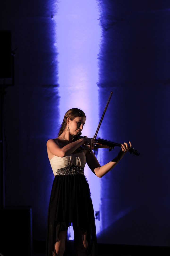 Gallery photo 1 of Karolina Fraczak Violin Performances and Lessons