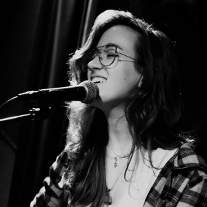Kat Steeves - Singer/Songwriter in Guelph, Ontario