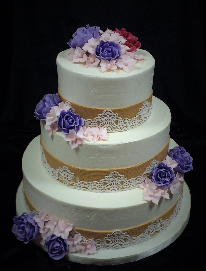 Hire Kate's Kakes - Wedding Cake Designer in Colonie, New York