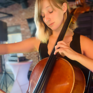 Katharine Smith - Cellist in Silver Spring, Maryland