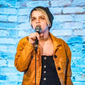 Kay Baratti - Stand-Up Comedian in Milwaukee, Wisconsin