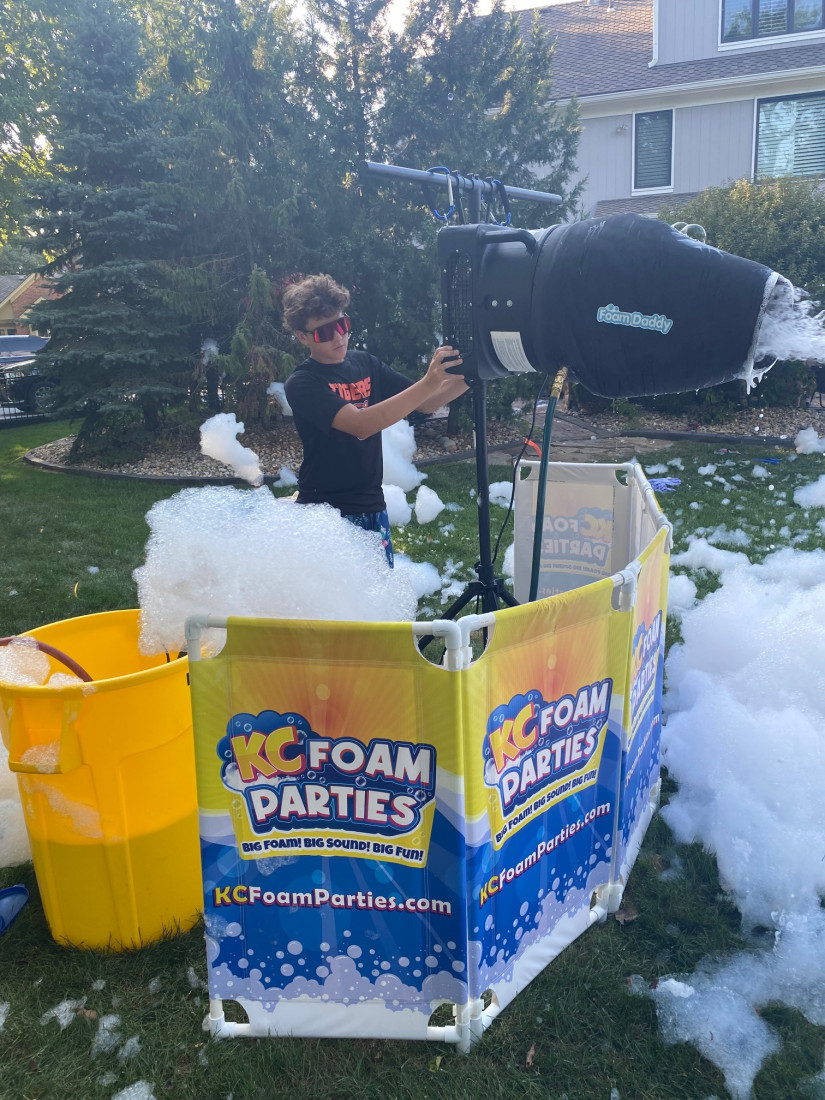 Hire Kc Foam Parties Party Rentals In Lenexa Kansas