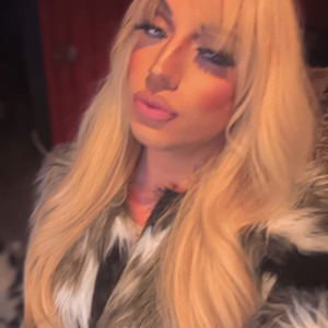 Kelsea Taylor Rose Quartz - Drag Queen in Fall River, Massachusetts