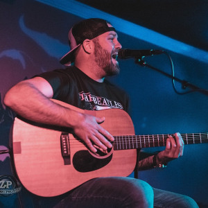 Kenny Mullins Music - Singing Guitarist / Acoustic Band in Clarksville, Tennessee