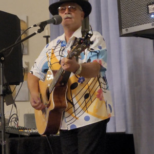Kevin Lee Moynihan - Singing Guitarist in Grand Island, Florida