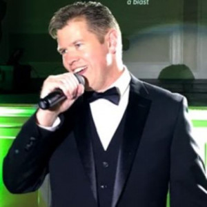 Kevin Wills, Vocalist - Jazz Standards - Crooner / Frank Sinatra Impersonator in Rochester, Michigan