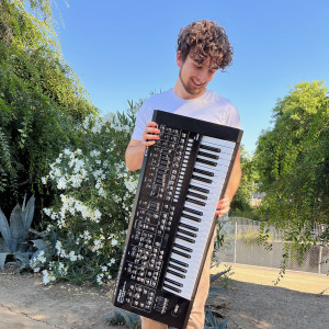 Keyboard and piano playing - Keyboard Player in Sherman Oaks, California
