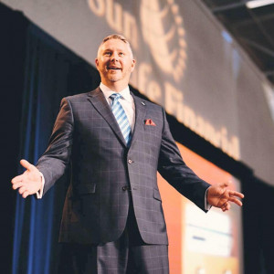 Keynote Speaker - Business Motivational Speaker in Etobicoke, Ontario