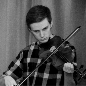 Kian Dye - Fiddler in Bellingham, Washington