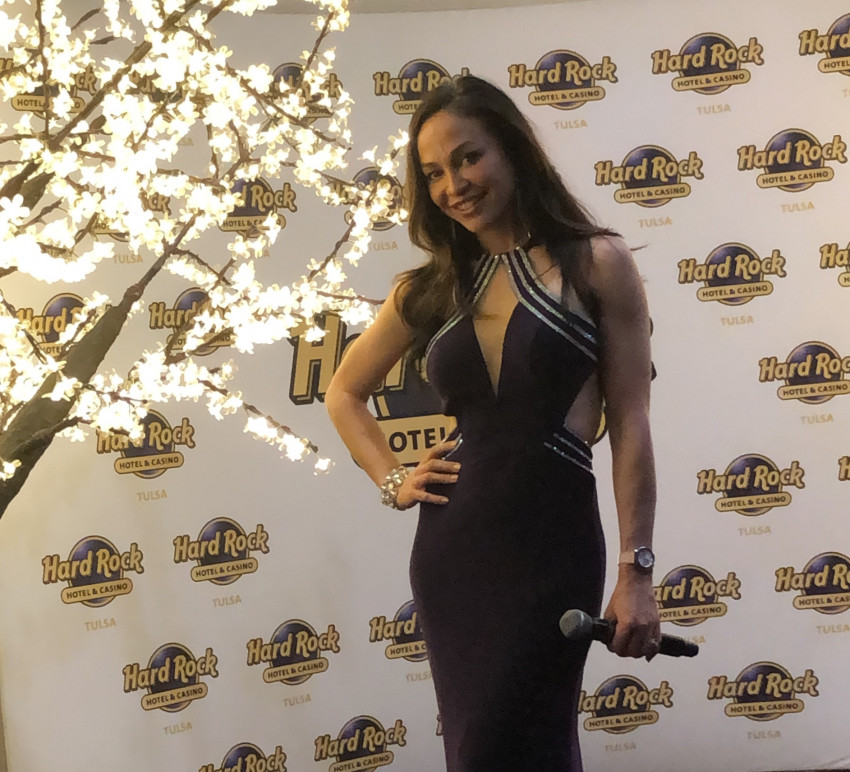 Hire kimberly jones emcee in tulsa oklahoma
