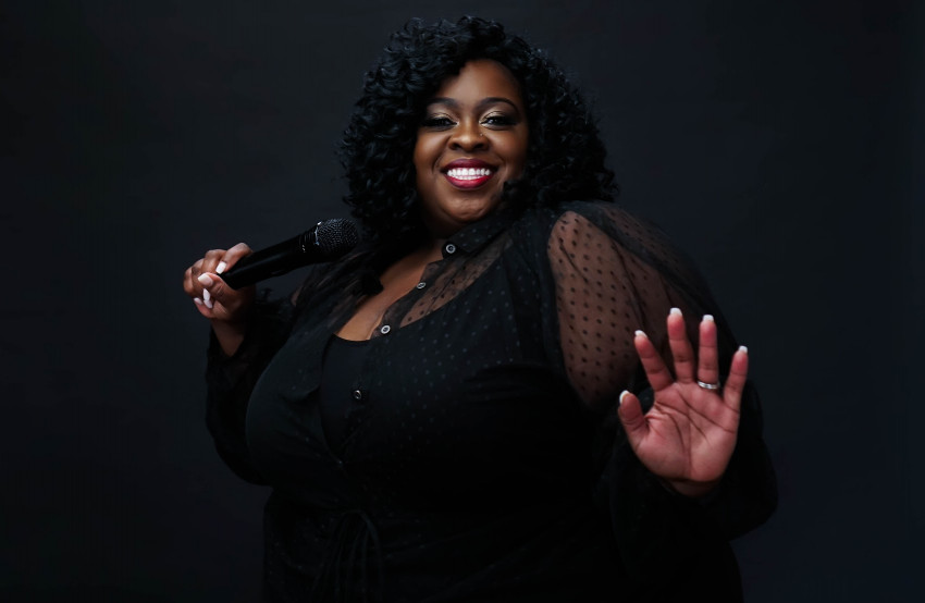 Hire Kimberly Smith Gospel Singer in Overland Park, Kansas