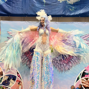 KiriA - Stilt Walker in Cincinnati, Ohio