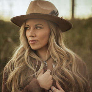 Kirstie Kraus - Country Singer in Nashville, Tennessee