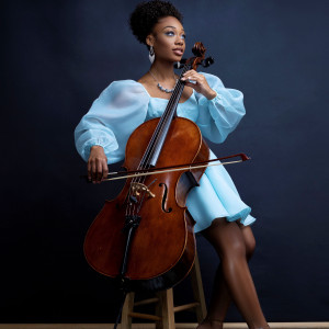 Klarc Naomi - Cellist in Houston, Texas