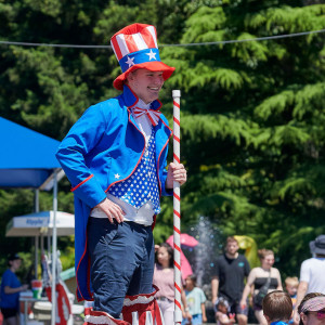 Spencer Dykstra Productions - Stilt Walker / Outdoor Party Entertainment in Seattle, Washington