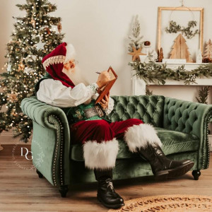 Kris Kringle Jim - Santa Claus in Warwick, Rhode Island