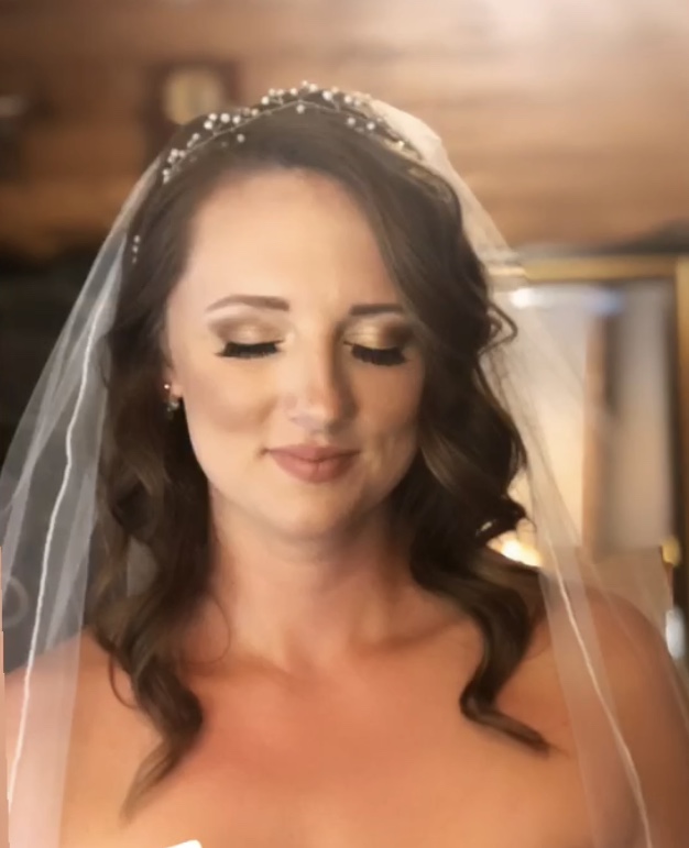 Hire Kristi Abby Hair and Makeup Makeup Artist in Knoxville, Tennessee