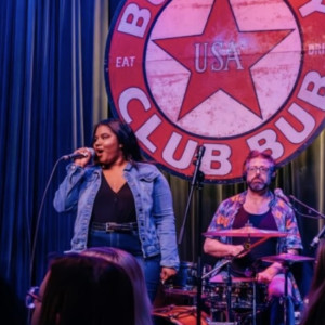 Kyla Blue - Country Singer in Park Ridge, Illinois