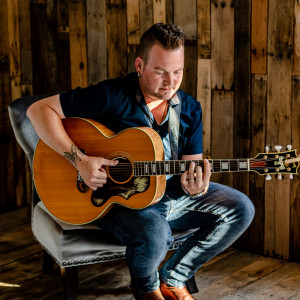 Kyle Bledsoe - Singing Guitarist / Wedding Musicians in Indianapolis, Indiana