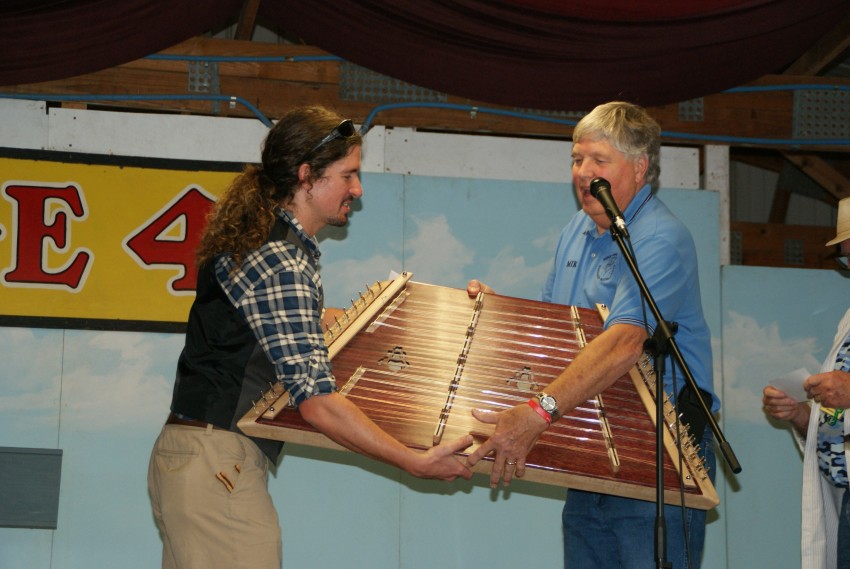 Hire Kyle Paxton Hammered Dulcimer Dulcimer Player in Santa Rosa