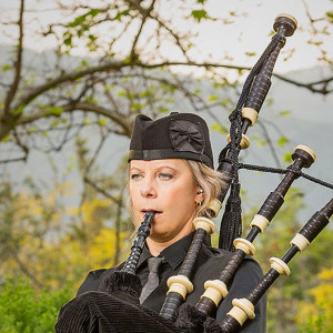 Megan Kenney Ladybagpiper - Bagpiper / Celtic Music in Pasadena, California