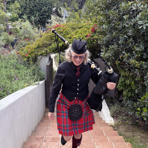 Megan Kenney Ladybagpiper - Bagpiper in Los Angeles, California