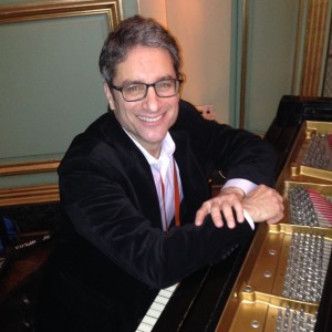 Larry Ebert -- The Ultimate Pop Pianist + Singer!