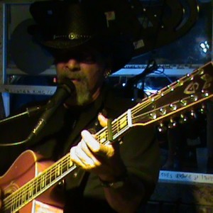 Larry Tomei - Singing Guitarist in Port Orange, Florida