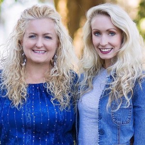 Laura & Sunny - Singing Group in Clermont, Florida
